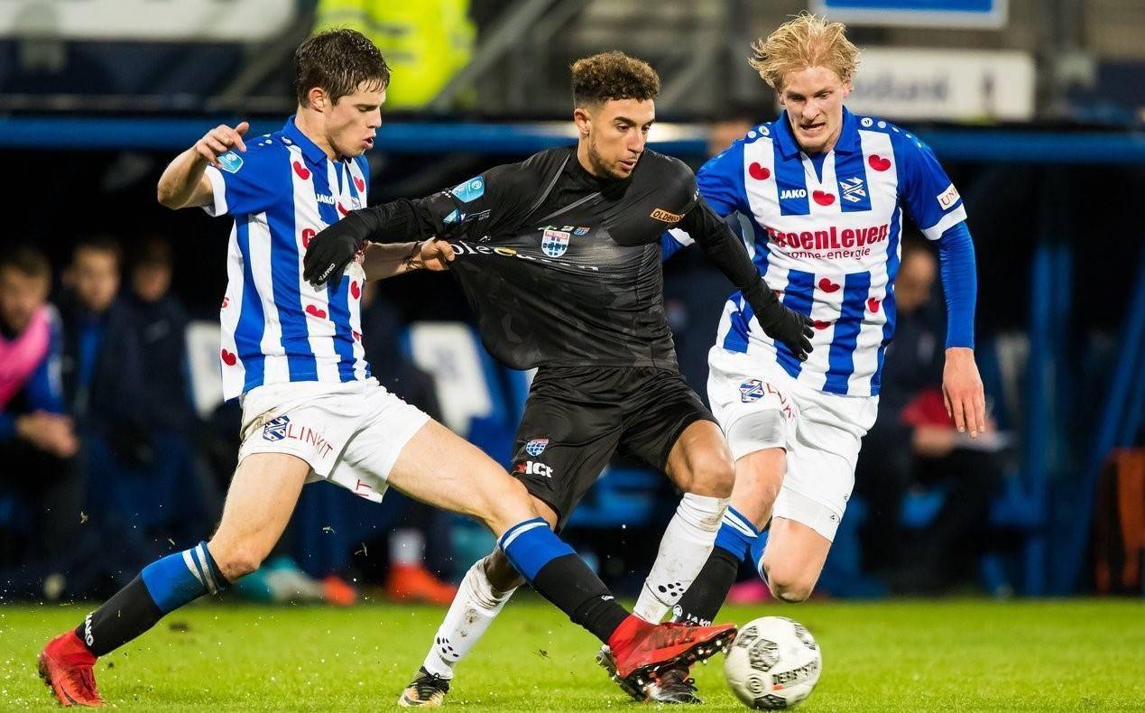 直以青训闻 直以青训闻