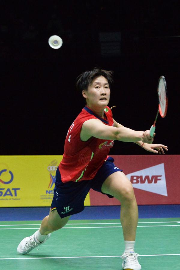 试和拼搏 试和拼搏