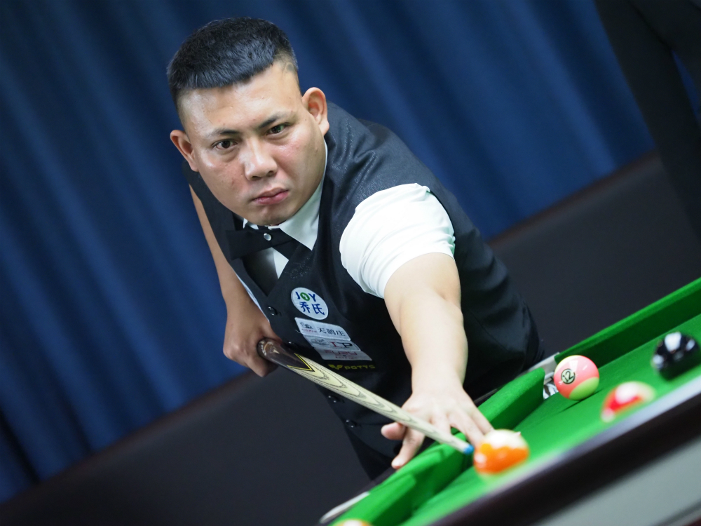 社媒持续放 社媒持续放